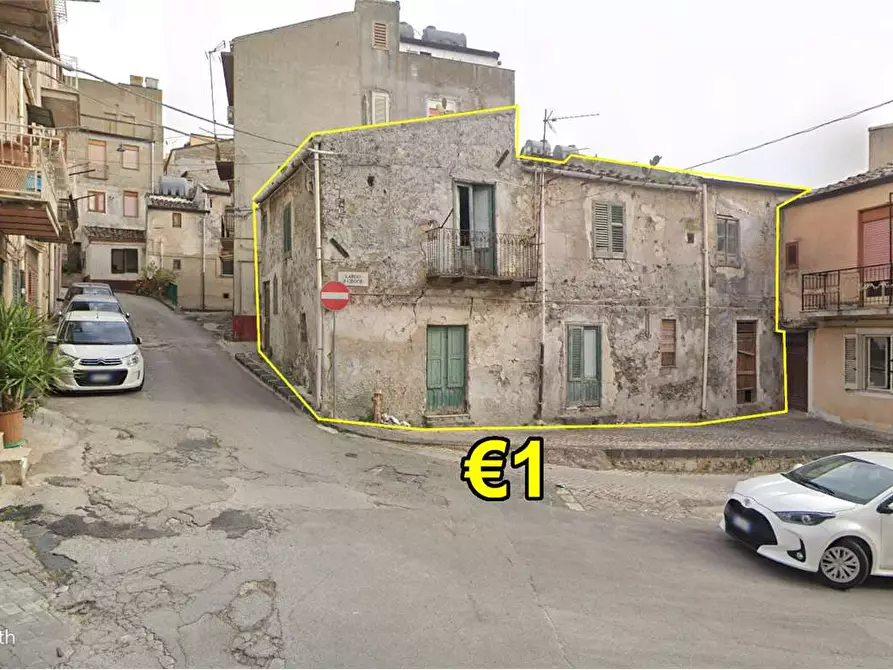 Immagine 1 di Casa indipendente in vendita  a Campofranco