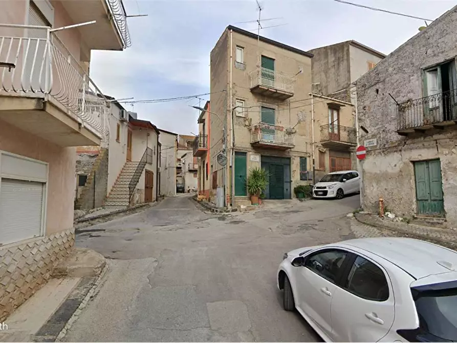 Immagine 7 di Casa indipendente in vendita  a Campofranco