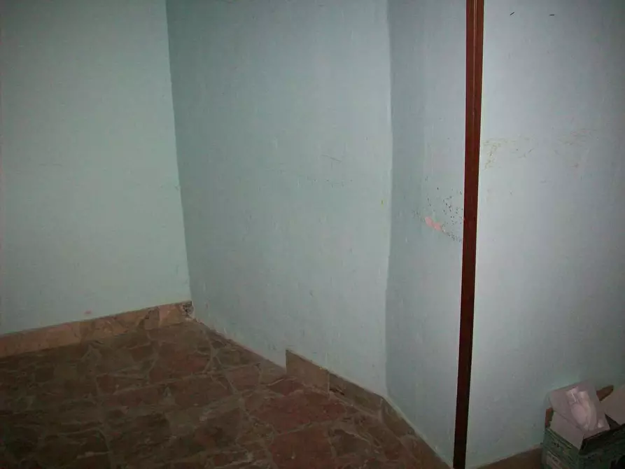 Immagine 9 di Quadrilocale in vendita  in Viale Aldo Moro 2 a Favara