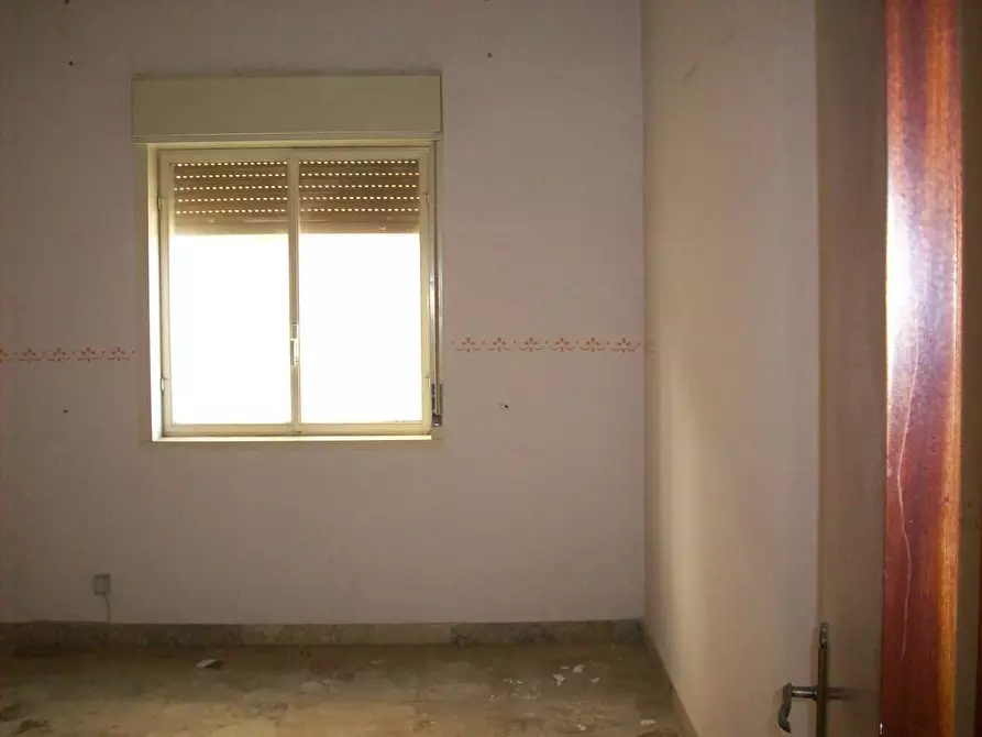 Immagine 14 di Quadrilocale in vendita  in Viale Aldo Moro 2 a Favara