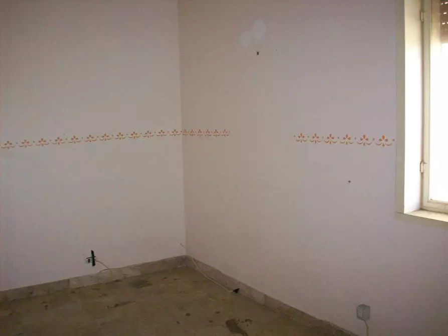 Immagine 18 di Quadrilocale in vendita  in Viale Aldo Moro 2 a Favara