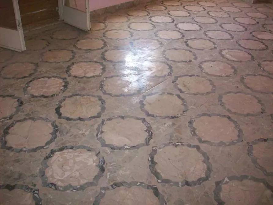 Immagine 19 di Quadrilocale in vendita  in Viale Aldo Moro 2 a Favara