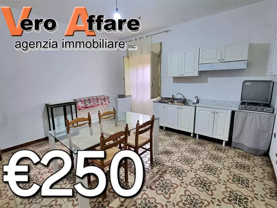 Immagine 1 di Bilocale in affitto  a Favara