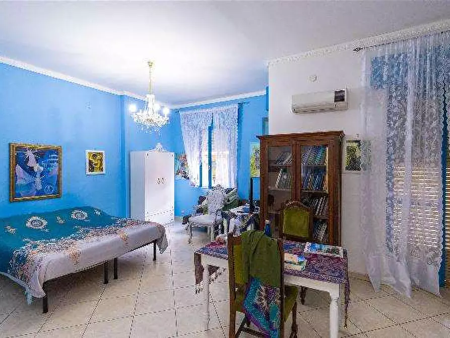 Immagine 4 di Quadrilocale in vendita  in Via  Archia 40 a Siracusa