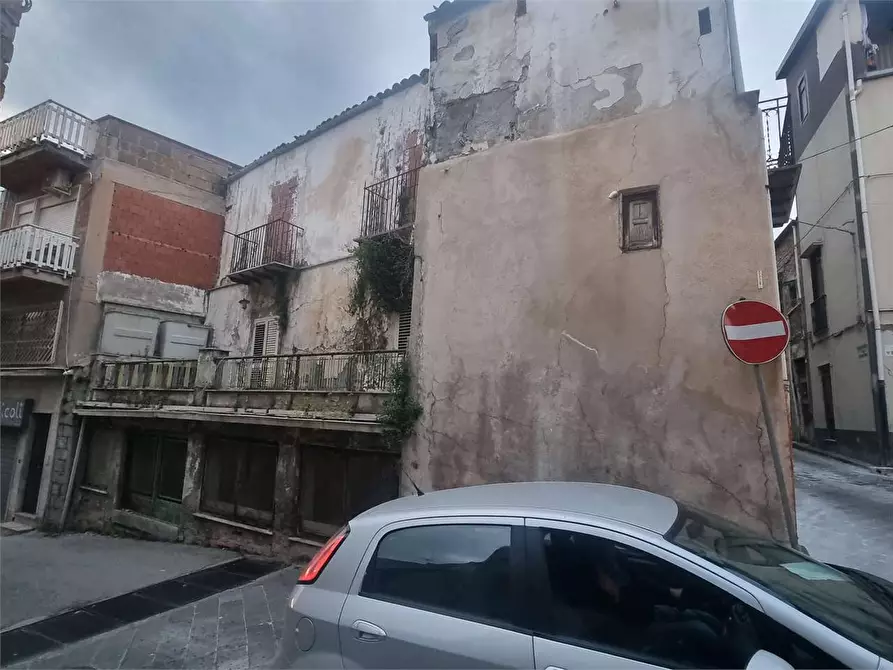 Immagine 3 di Quadrilocale in vendita  a Campofranco