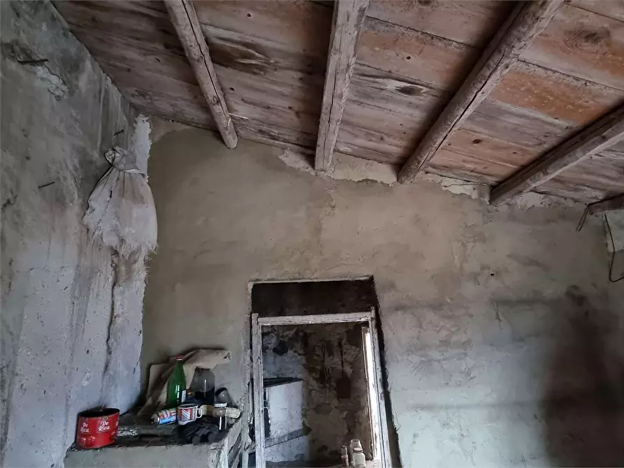 Immagine 4 di Casa indipendente in vendita  a Sutera