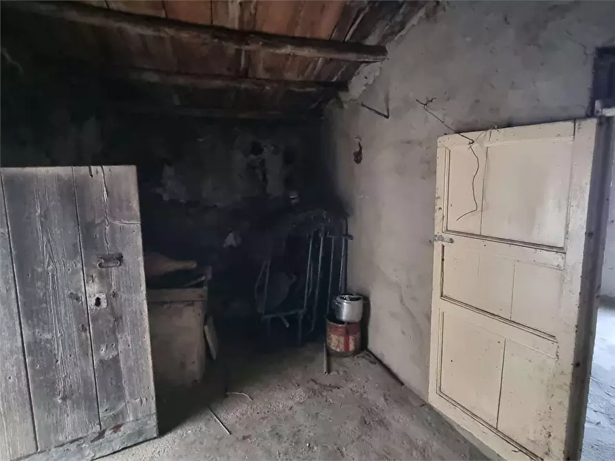 Immagine 11 di Casa indipendente in vendita  a Sutera