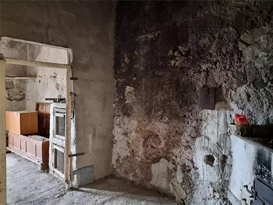 Immagine 13 di Casa indipendente in vendita  a Sutera