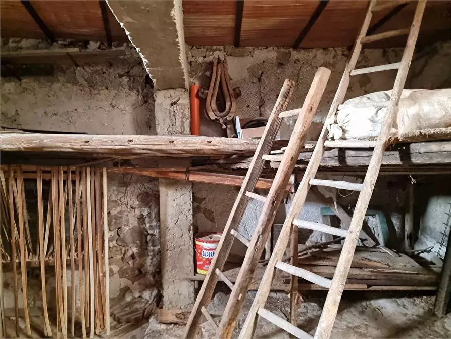 Immagine 18 di Casa indipendente in vendita  a Sutera