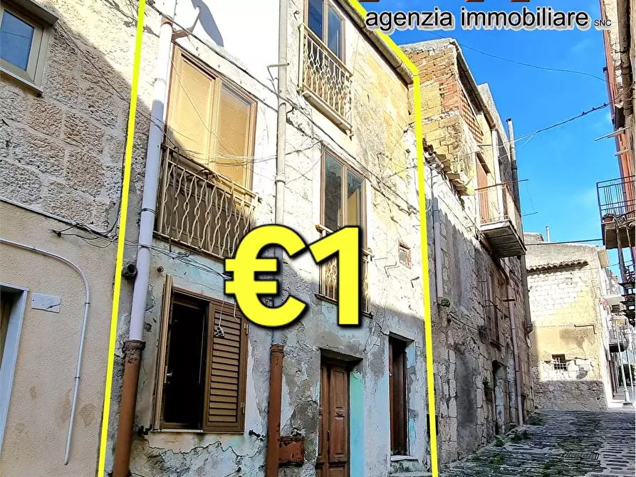 Immagine 1 di Casa indipendente in vendita  in Via San Francesco 8 a Acquaviva Platani