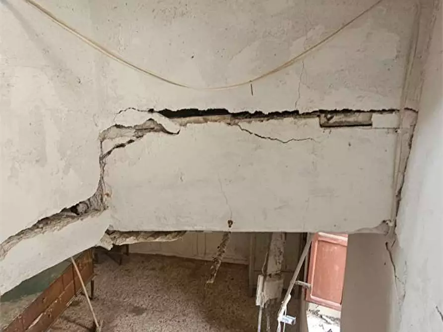 Immagine 23 di Casa indipendente in vendita  a Sutera