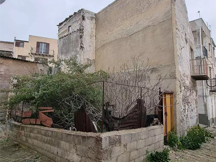 Immagine 5 di Casa indipendente in vendita  a Sutera