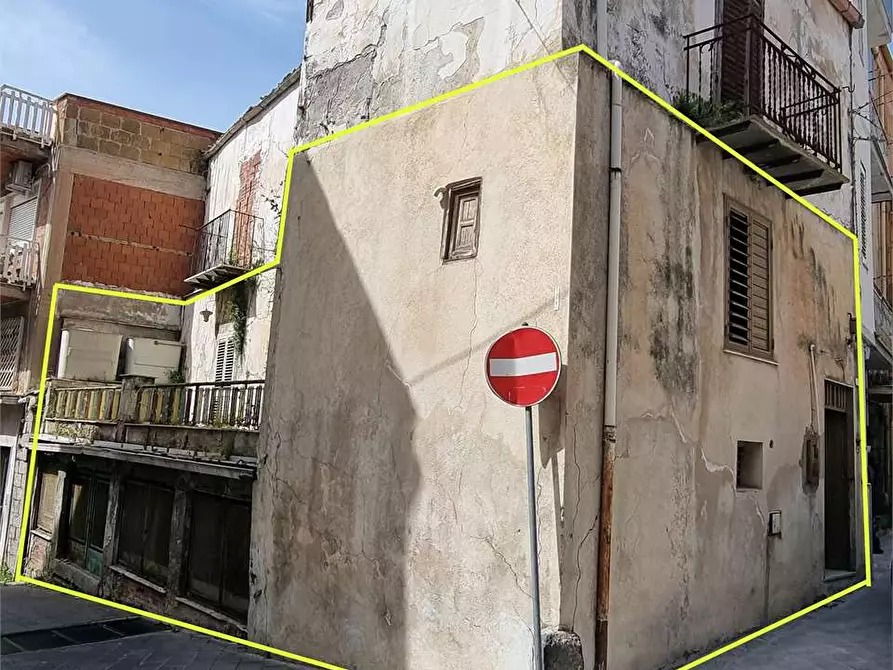 Immagine 8 di Quadrilocale in vendita  a Campofranco