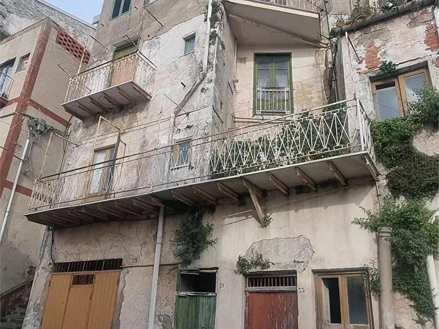 Immagine 4 di Quadrilocale in vendita  a Sutera