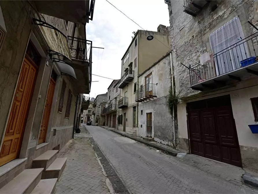 Immagine 6 di Casa indipendente in vendita  a Campofranco