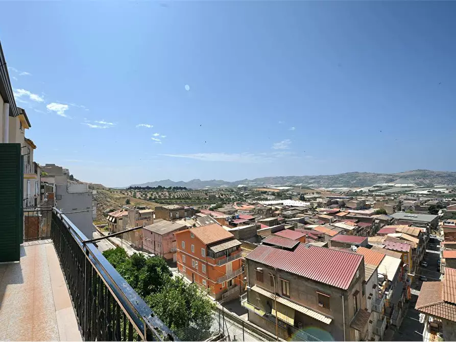 Immagine 13 di Bilocale in affitto  a Palma Di Montechiaro