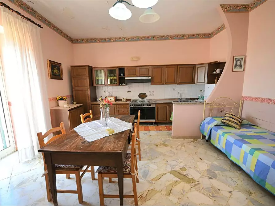 Immagine 16 di Bilocale in affitto  a Palma Di Montechiaro