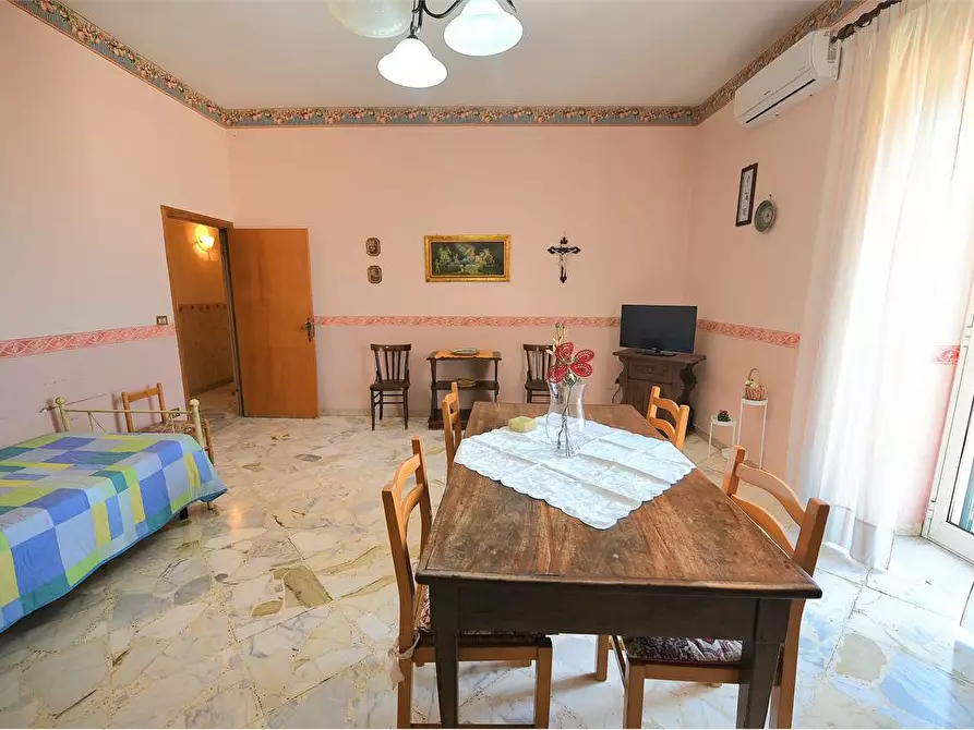 Immagine 18 di Bilocale in affitto  a Palma Di Montechiaro