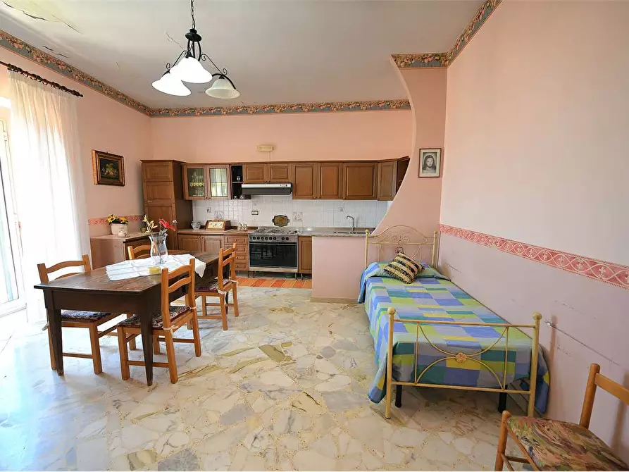 Immagine 19 di Bilocale in affitto  a Palma Di Montechiaro