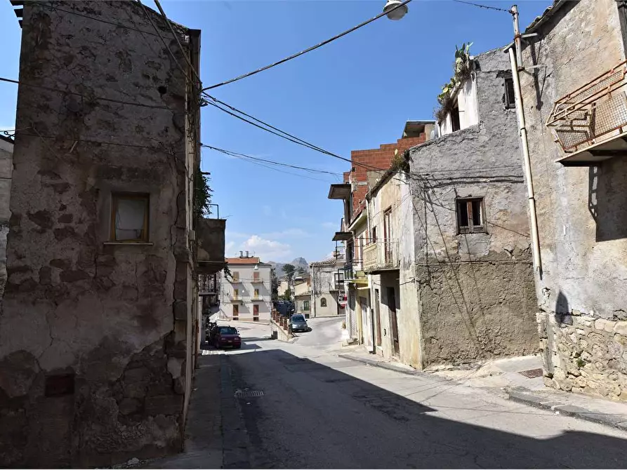 Immagine 5 di Casa indipendente in vendita  in Via Amorelli 16 a Campofranco