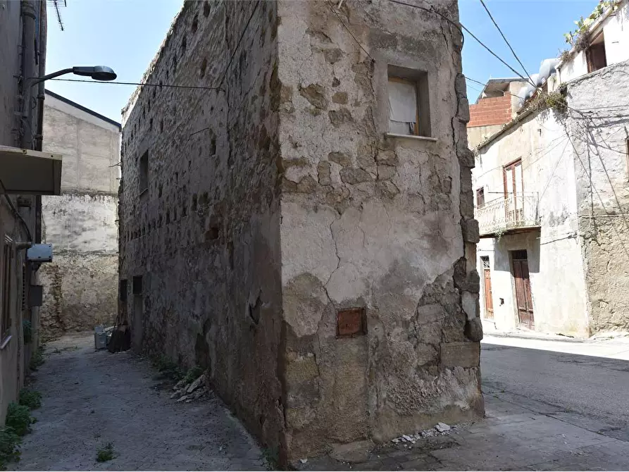 Immagine 7 di Casa indipendente in vendita  in Via Amorelli 16 a Campofranco