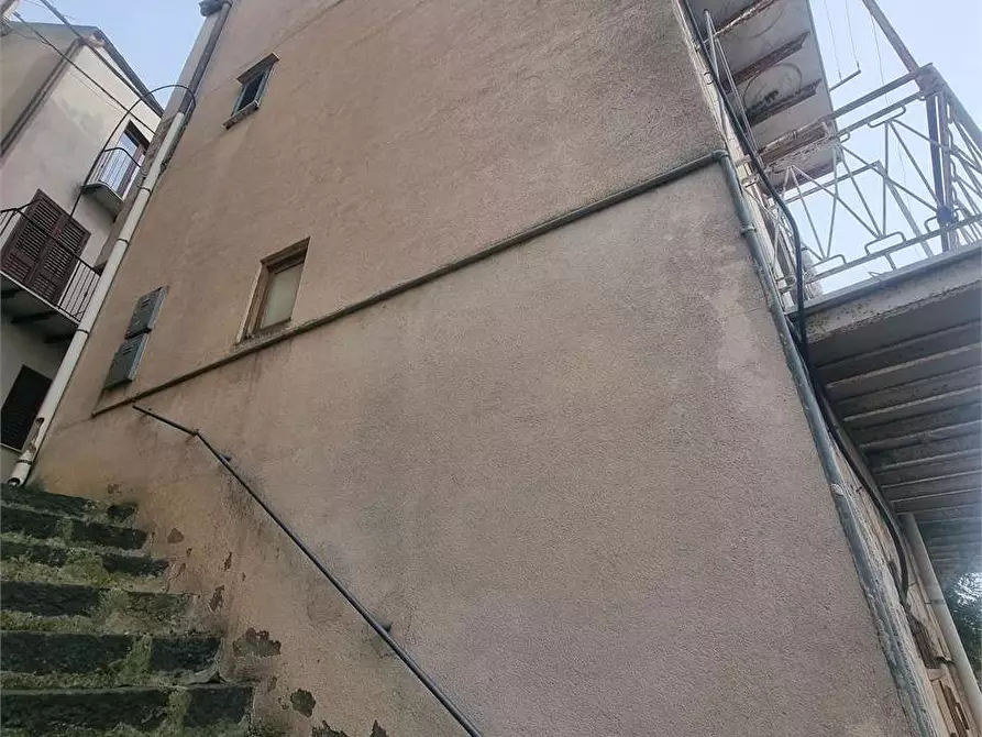 Immagine 5 di Quadrilocale in vendita  a Sutera