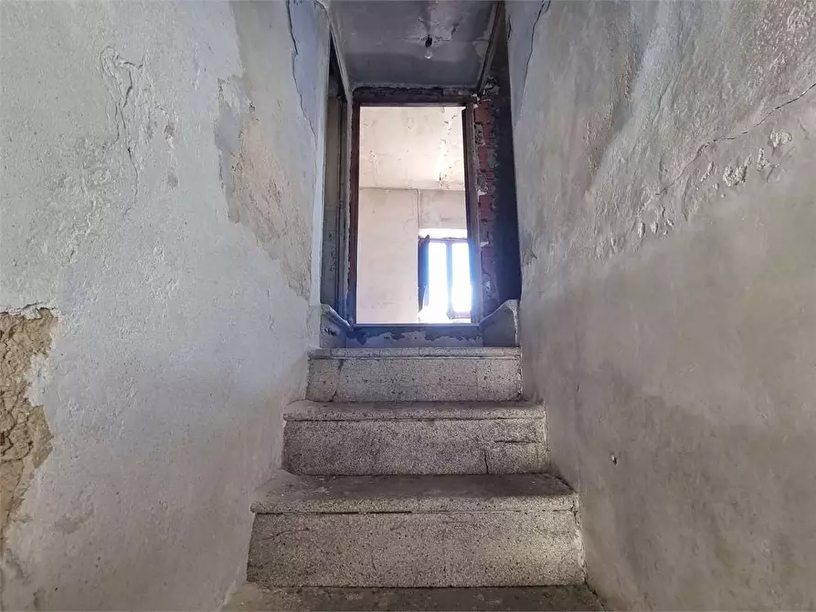 Immagine 7 di Appartamento in vendita  a Mussomeli