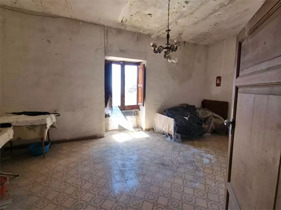 Immagine 8 di Appartamento in vendita  a Mussomeli