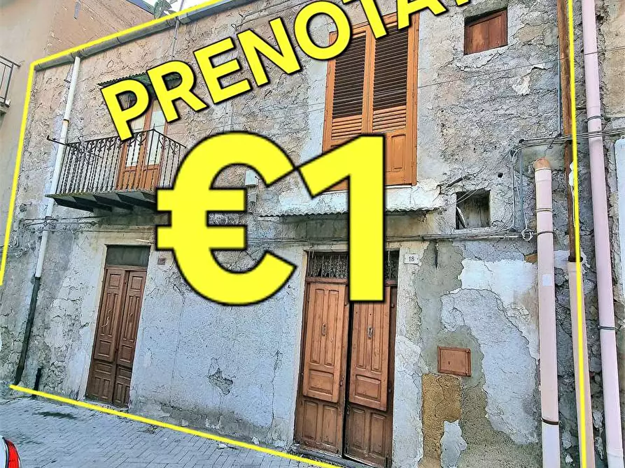 Immagine 1 di Trilocale in vendita  a Campofranco
