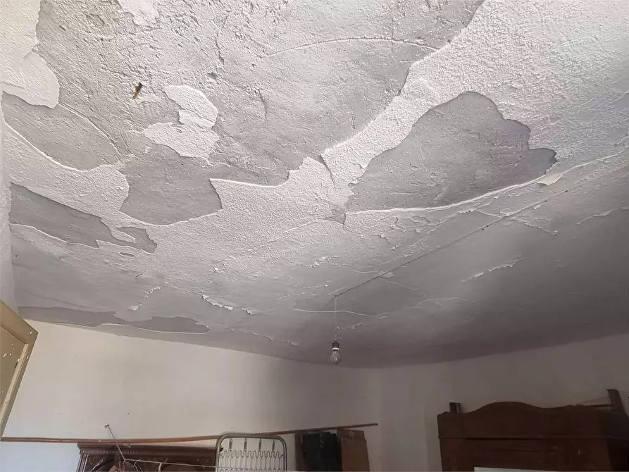 Immagine 16 di Casa indipendente in vendita  in Via Salvatore 100 a Campofranco