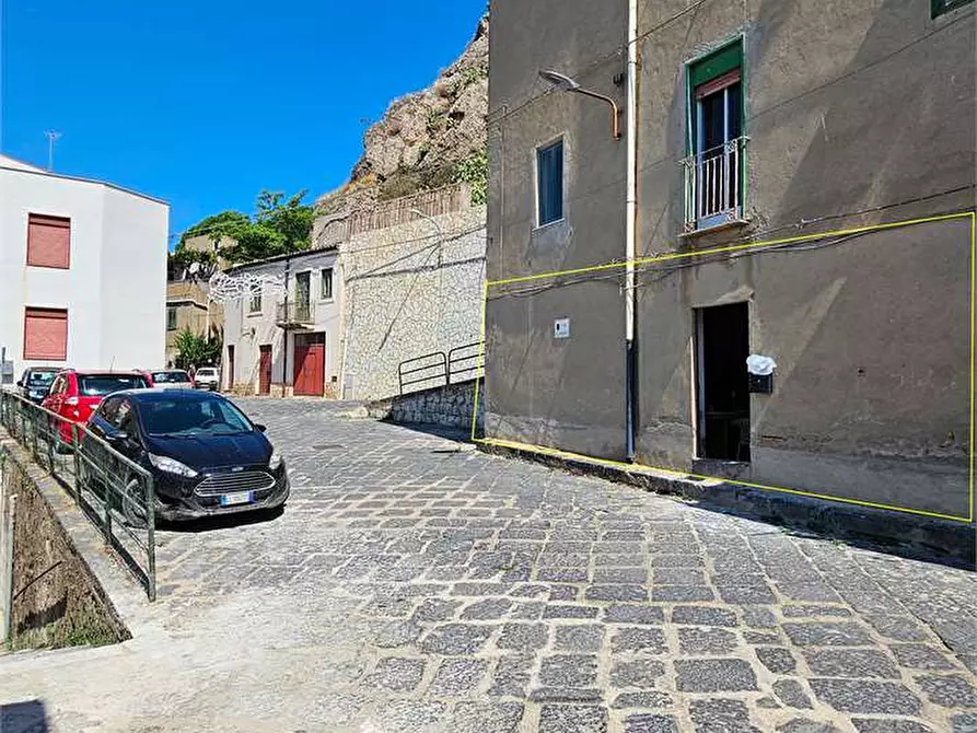 Immagine 7 di Monolocale in affitto  a Sutera