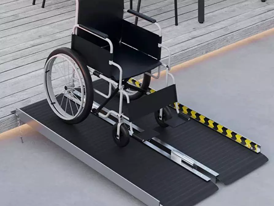 Immagine 2 di Casa indipendente in affitto  a Favara