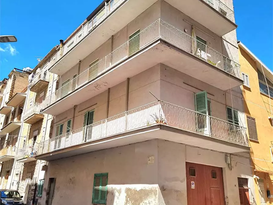 Immagine 1 di Casa indipendente in vendita  in via Enrico Toti 20 a Favara