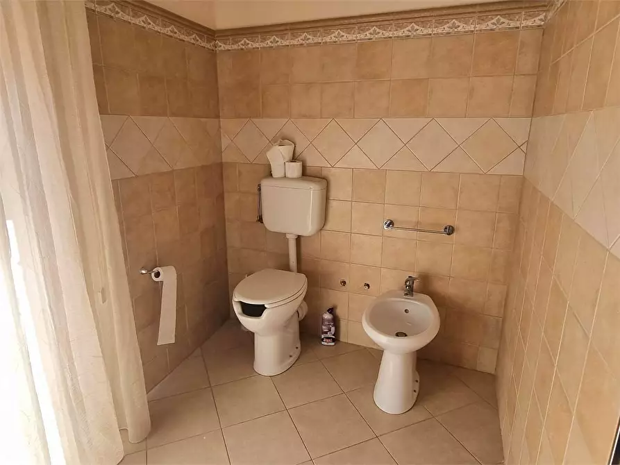 Immagine 11 di Casa indipendente in vendita  a Serradifalco