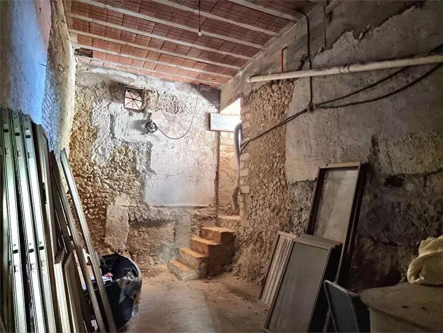 Immagine 21 di Casa indipendente in vendita  a Serradifalco