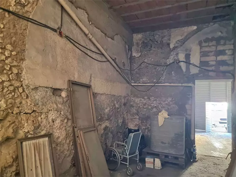 Immagine 23 di Casa indipendente in vendita  a Serradifalco