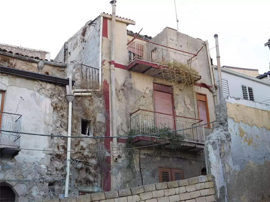 Immagine 14 di Casa indipendente in affitto  in Via Cafisi a Favara