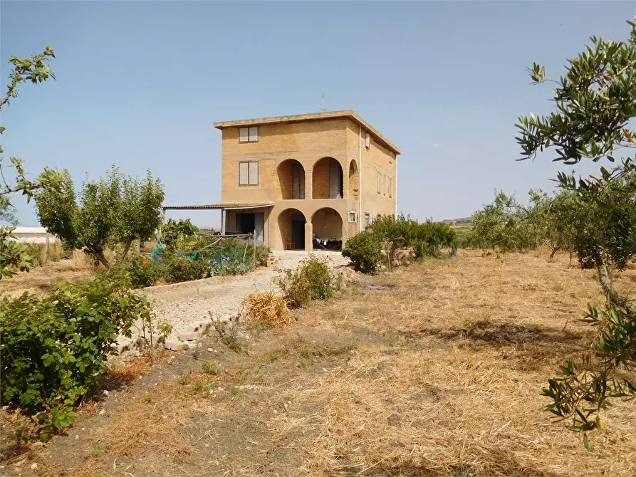 Immagine 5 di Rustico / casale in vendita  in SP 115 a Favara