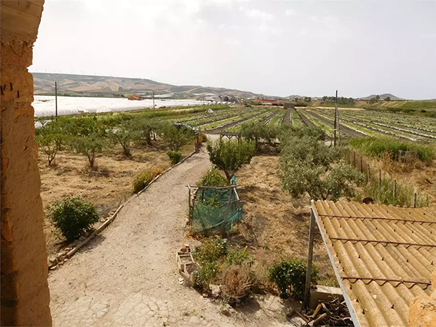 Immagine 25 di Rustico / casale in vendita  in SP 115 a Favara