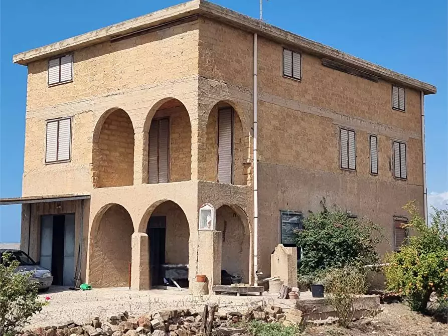 Immagine 1 di Rustico / casale in vendita  in SP 115 a Favara