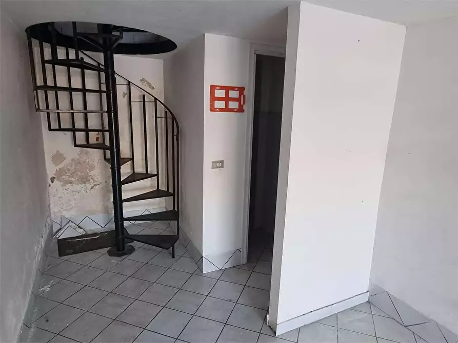 Immagine 5 di Ufficio in vendita  a Agrigento