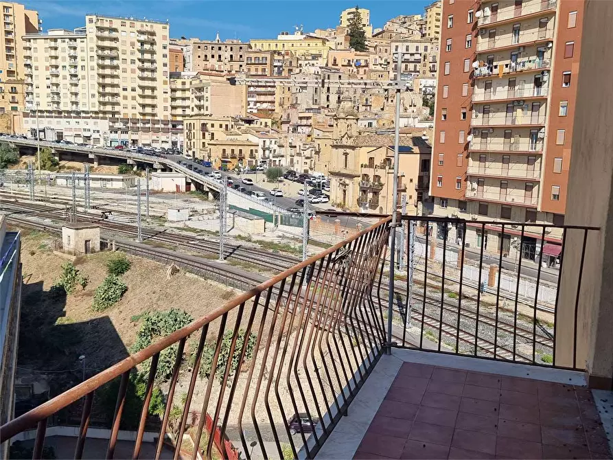 Immagine 11 di Appartamento in vendita  in Via Acrone 47 a Agrigento