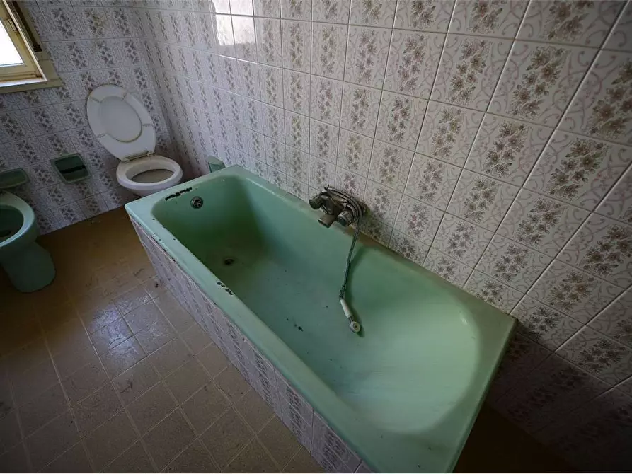 Immagine 37 di Trilocale in vendita  in Via mazzini 54 a Campofranco