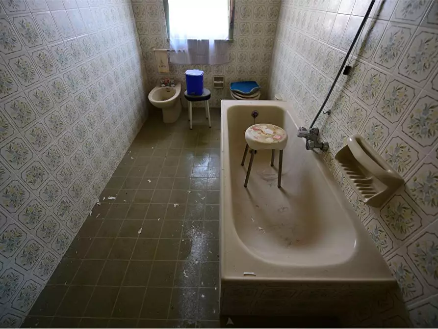 Immagine 70 di Trilocale in vendita  in Via mazzini 54 a Campofranco