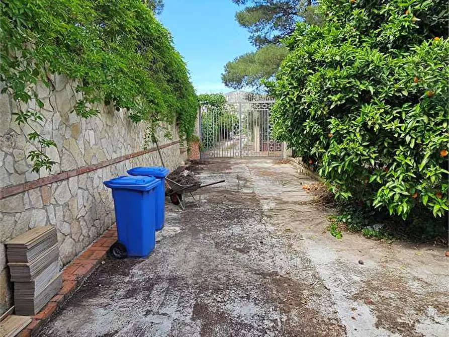 Immagine 4 di Villa in vendita  in SS189 a Campofranco