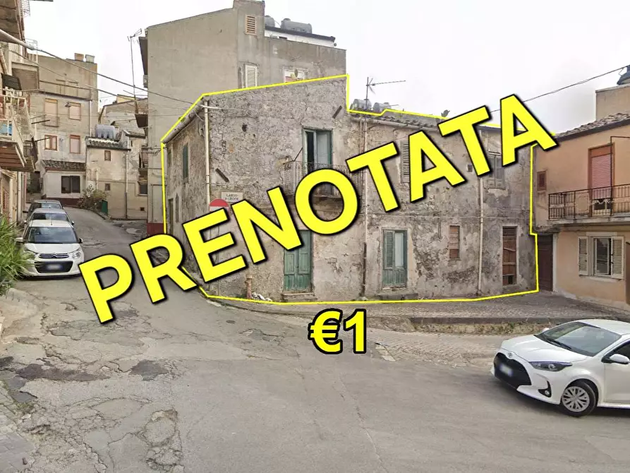 Immagine 1 di Casa indipendente in vendita  a Campofranco