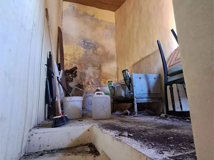 Immagine 10 di Casa indipendente in vendita  a Aragona