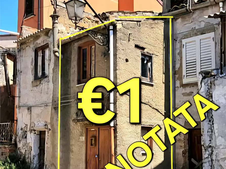 Immagine 1 di Casa indipendente in vendita  a Aragona