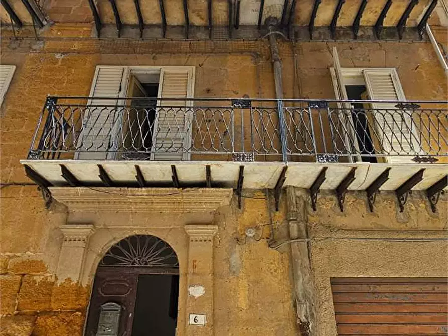 Immagine 25 di Quadrilocale in vendita  in Via Elia Rotolo 6 a Aragona