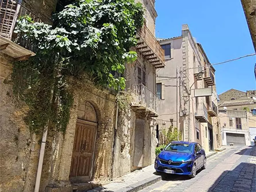 Immagine 5 di Casa indipendente in vendita  in Via scicolone 20 a Naro